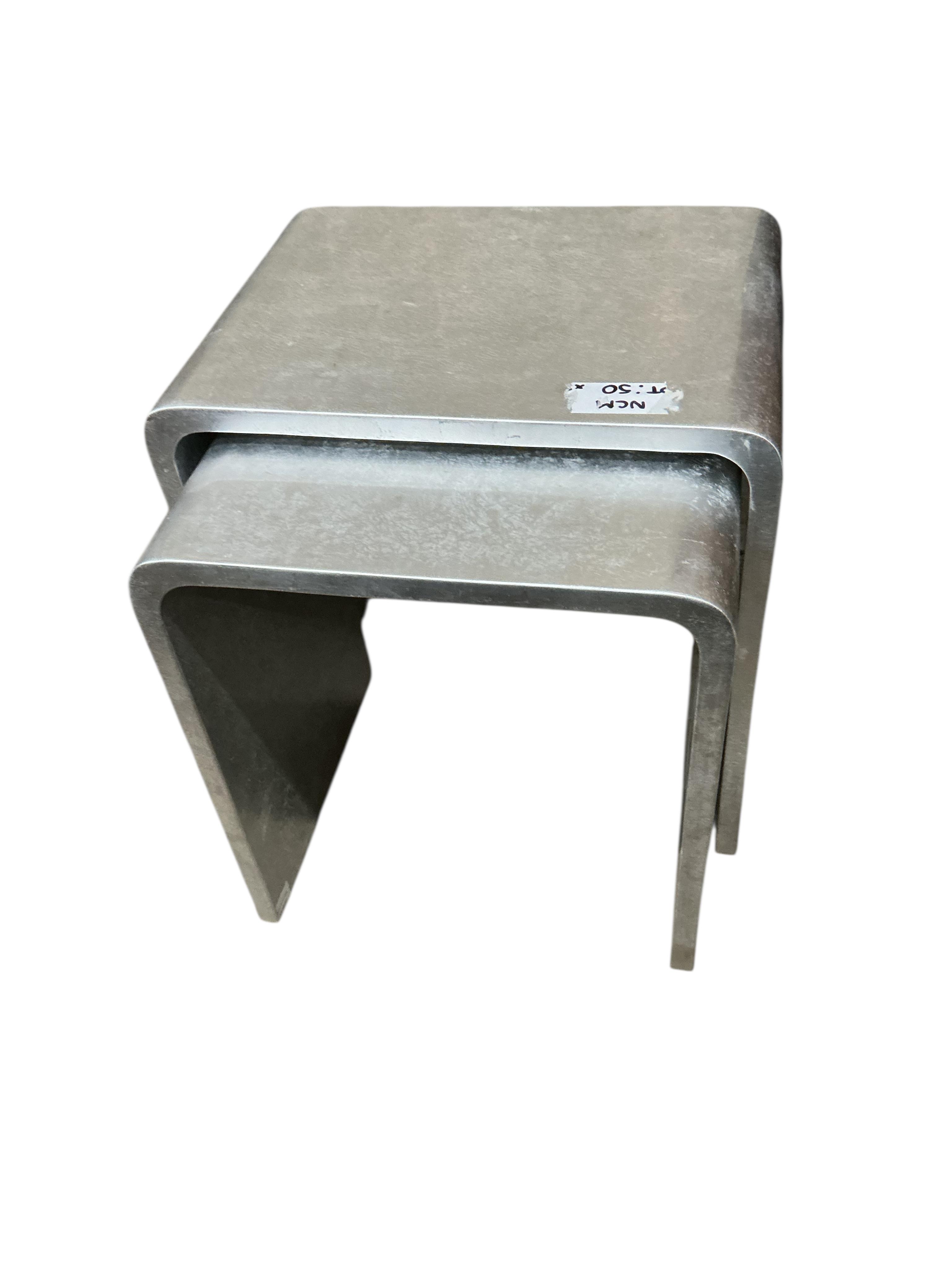 A Contemporary silvered circular occasional table, diameter 46cm, height 61cm together with a nest of two Contemporary silvered tea tables